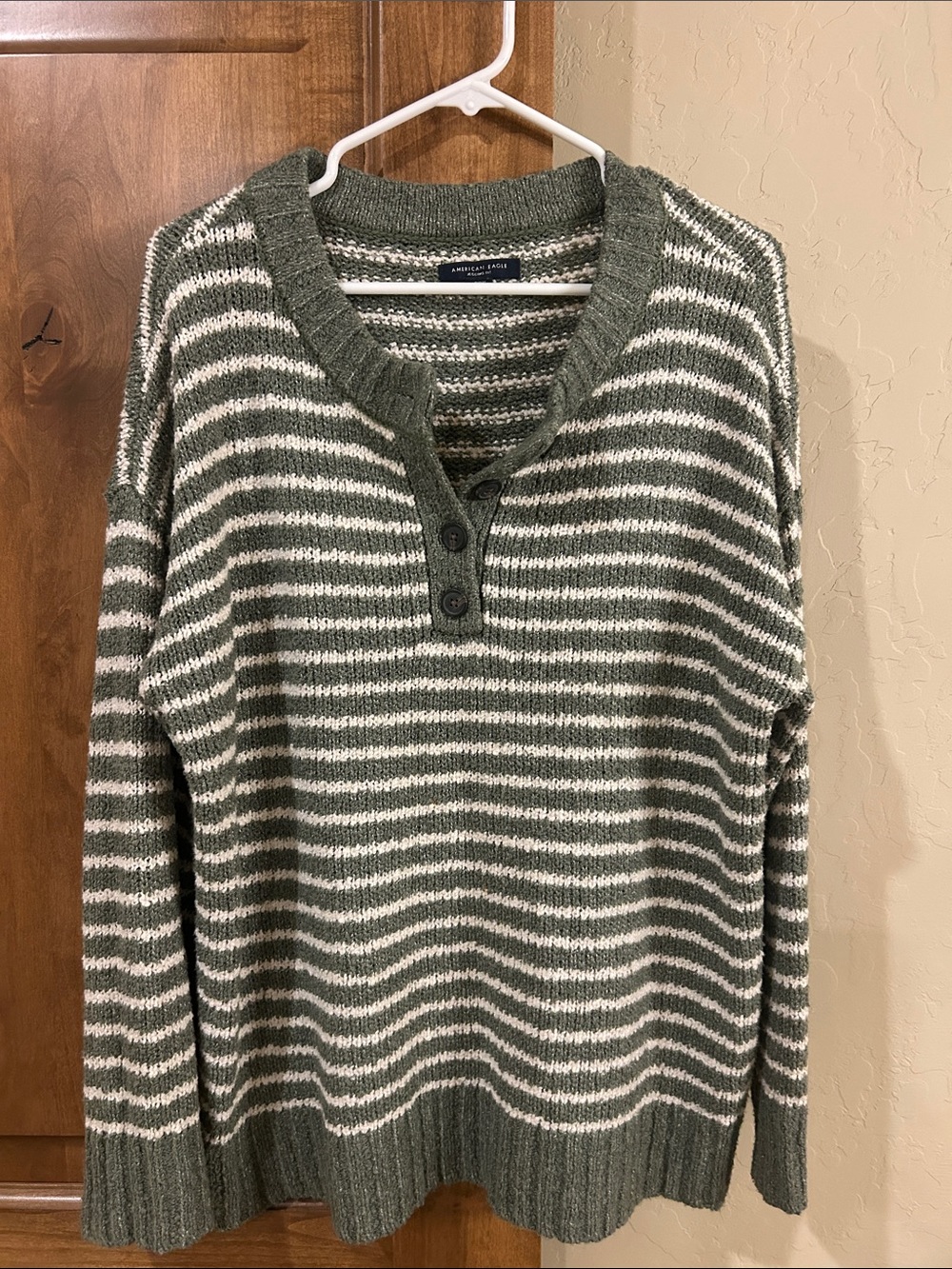 American Eagle Outfitter Olive and White Striped Sweater